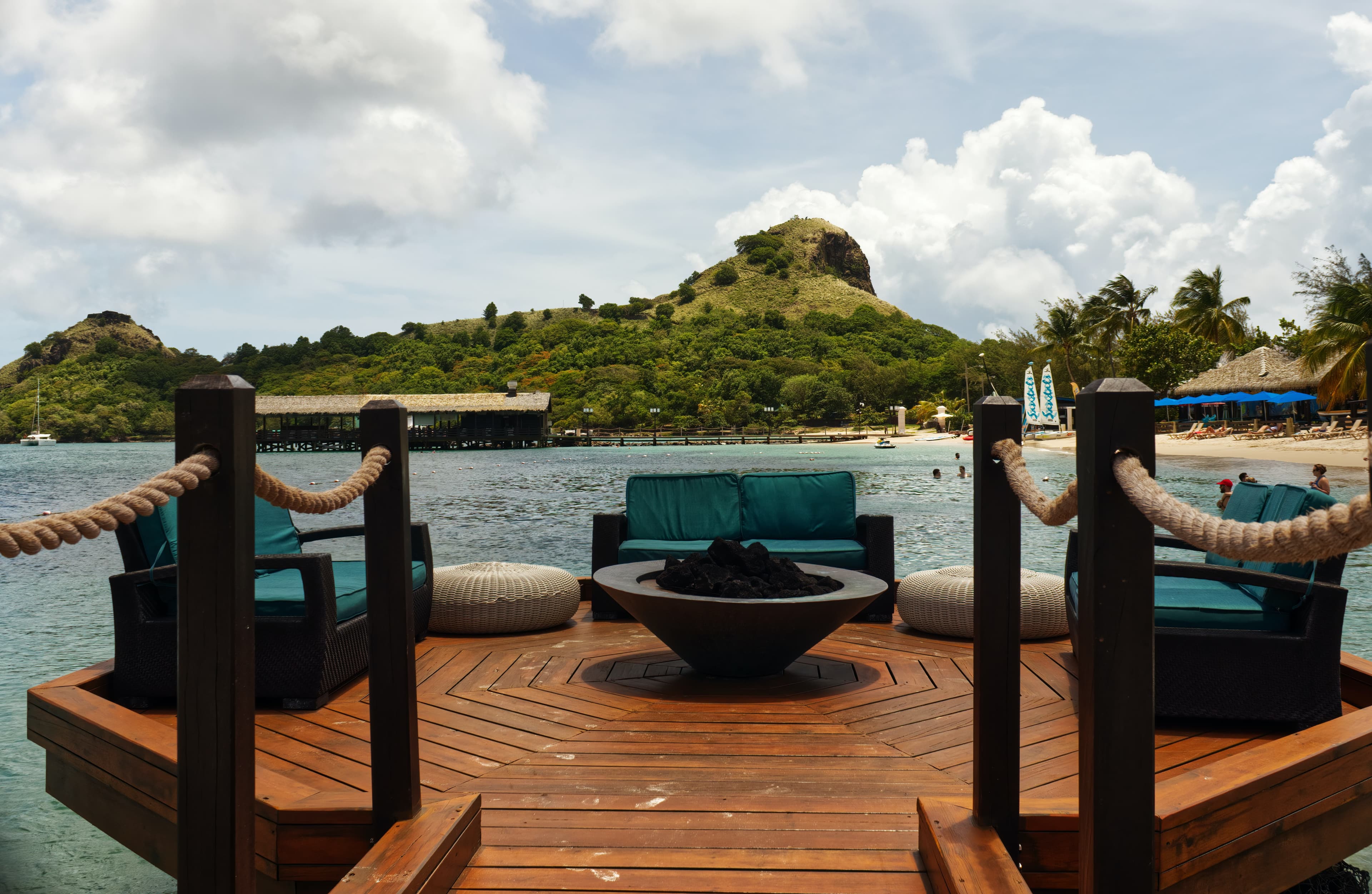 Floating Deck